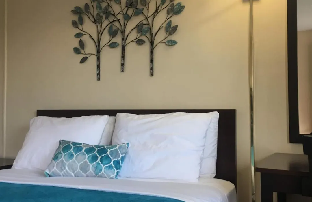 Swiss Cottage Inn-1